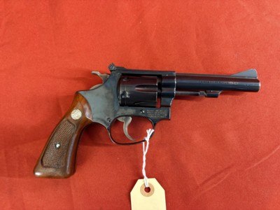 SMITH & WESSON MODEL 34-1 REVOLVER 22LR - Image 4 of 9