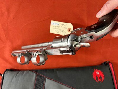 RUGER NEW MODEL HUNTER SUPER BLACKHAWK BISLEY REVOLVER 44 MAGNUM - Image 10 of 13