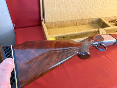 WINCHESTER XTR PIGEON GRADE OVER / UNDER 12 GAUGE SHOTGUN - Image 11 of 24