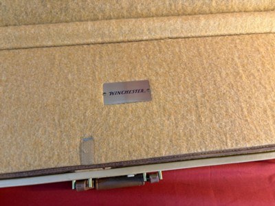 WINCHESTER XTR PIGEON GRADE OVER / UNDER 12 GAUGE SHOTGUN - Image 4 of 24