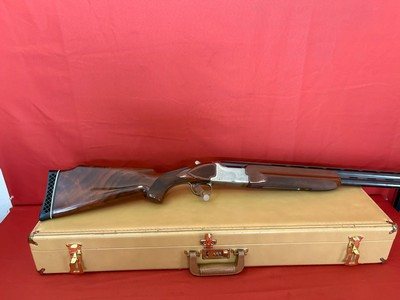 WINCHESTER XTR PIGEON GRADE OVER / UNDER 12 GAUGE SHOTGUN - Image 20 of 24