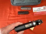 KIMBER ~ CUSTOM LIGHTWETGHT ~ 1911 SEMI AUTO PISTOL 45ACP - Image 6 of 12