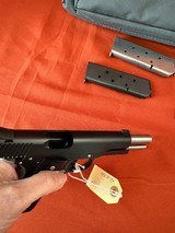 KIMBER ~ CUSTOM LIGHTWETGHT ~ 1911 SEMI AUTO PISTOL 45ACP - Image 9 of 12