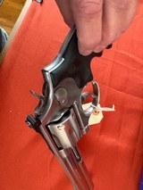 SMITH & WESSON MODEL 686-4 STAINLESS REVOLVER 357 MAGNUM - Image 12 of 15