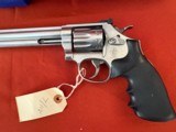 SMITH & WESSON 617-6 STAINLESS REVOLVER 22LR ~ 10 SHOT CYLINDER ~ - 5 of 17