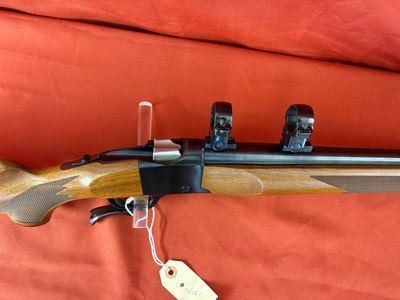 RUGER NO 1 VARMINT HEAVY BARREL SINGLE SHOT RIFLE 22-250 - Image 6 of 13