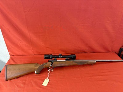 EARLY ~ RUGER MODEL M77 BOLT ACTION RIFLE 300 WIN MAGNUM ~ RED PAD ~ TANG SAFTY ~ - Image 5 of 13