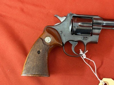 COLT OFFICERS MODEL REVOLVER 38 SPECIAL ~ MADE IN 1950 ~ - Image 3 of 14