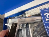 COLT SPECIAL COMBAT GOVERNMENT 1911 HARD CHROME 38 SUPER - 2 of 10