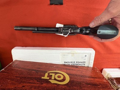 COLT SINGLE ACTION ARMY REVOLVER 7 1/2