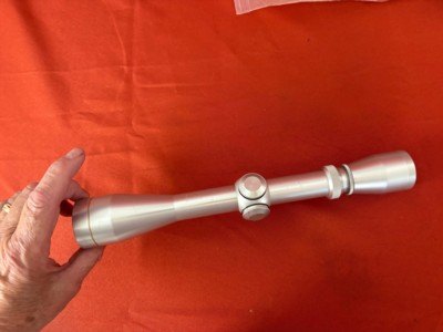LEUPOLD VARI-X IIc STAINLESS RIFLE SCOPE 3-9x32mm - Image 1 of 5