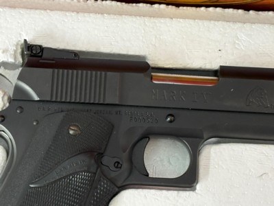 L.A.R. GRIZZLY MARK IV SEMI AUTO PISTOL WITH BOX ~ 44 MAGNUM ~ - Image 7 of 15