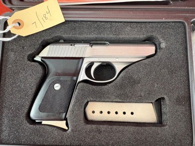 SIG ARMS SIG SAUER P230SL SEMI AUTO PISTOL 380 ACP - Image 3 of 13