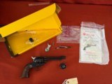 EARLY 3 SCREW ~ RUGER SINGLE SIX CONVERTIBLE REVOLVER 22LR & 22 MAGNUM ~ MADE 1967 - Image 1 of 16