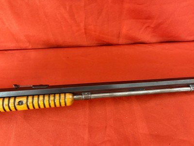 WINCHESTER MODEL 90 PUMP ACTION TAKEDOWN RIFLE 22LR - Image 7 of 19