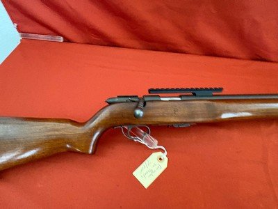 REMINGTON MODEL 513-T TARGET RIFLE 22LE ~ U.S. PROPERTY ~ - Image 1 of 16