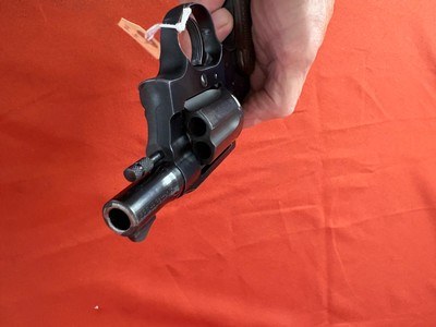 COLT LIGHT WEIGHT COBRA REVOLVER 38 SPECIAL - Image 6 of 15