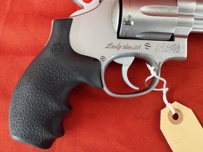 SMITH & WESSON MODEL 65-4 REVOLVER 357 MAGNUM ~ LADY SMITH ~ - Image 2 of 11
