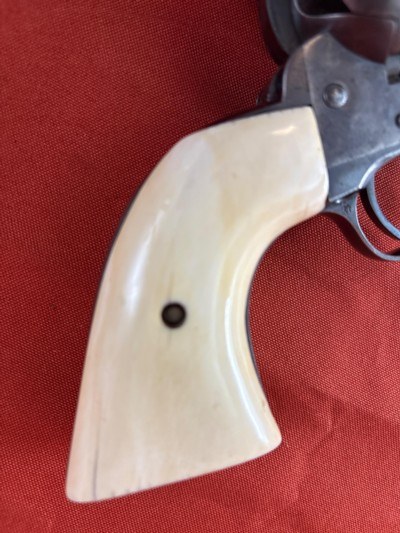 COLT 1st GEN SINGLE ACTION ARMY REVOLVER 38 W.C.F. MADE IN 1920 ~ IVORY GRIPS ~ - Image 18 of 19