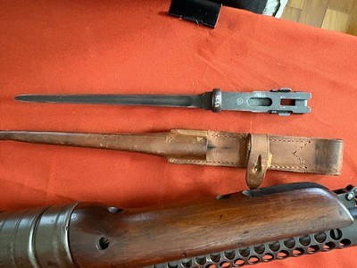 JOHNSON MODEL 1941 MILITARY SEMI AUTO RIFLE 30-06 W/ BAYONET - Image 18 of 25