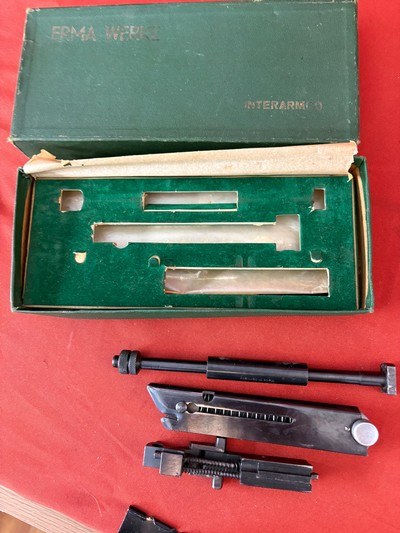 LUGER ~ ERMA WERKE LUGER P08 SEMI AUTO PISTO CONVERSION KIT 22 LR - Image 4 of 8