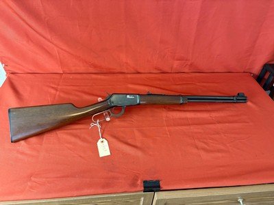 WINCHESTER 9422 LEVER ACTION RIFLE 22 WIN MAGNUM - Image 2 of 12