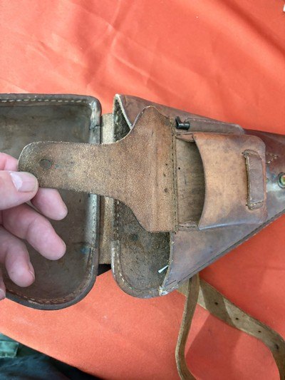 JAPANESE NAMBU TYPE 14 SEMI AUTO PISTOL HOLSTER WITH STRAP - Image 8 of 8