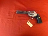 COLT PYTHON 357 MAGNUM REVOLVER6
