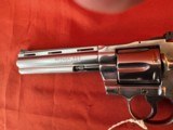 COLT PYTHON 357 MAGNUM REVOLVER6