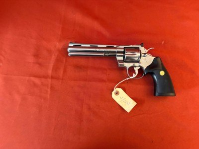 COLT PYTHON 357 MAGNUM REVOLVER6