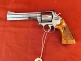 SMITH & WESSON MODEL 686 NO DASH REVOLVER 357 MAGNUM - Image 1 of 12