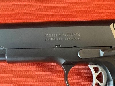 SMITH & WESSON PERFORMANCE CENTER PC 1911 CALIBER 45 ACP - Image 10 of 11