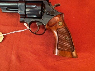 SMITH & WESSON MODEL 25-2 MODEL OF 1955 REVOLVER ~ CALIBER 45ACP ~ - Image 4 of 20