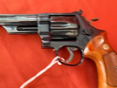 SMITH & WESSON MODEL 29-2 REVOLVER 44 MAGNUM 8 3/8