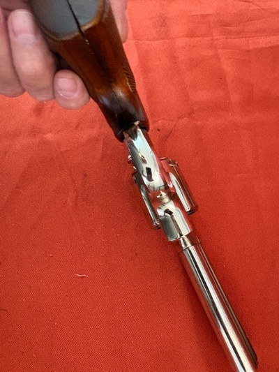 COLT PYTHON REVOLVER 357 MAGNUM ~ 4
