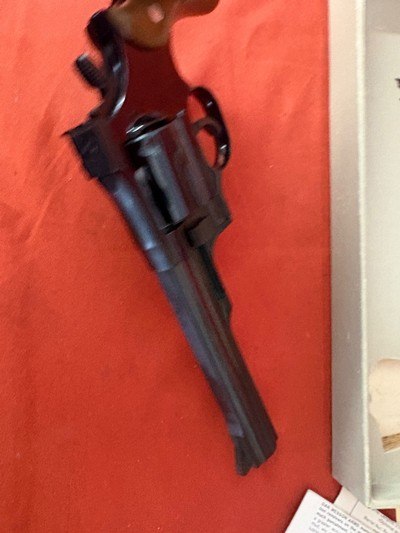 DAN WESSON MODEL 15 REVOLVER 357 MAGNUM WITH BOX - Image 18 of 21