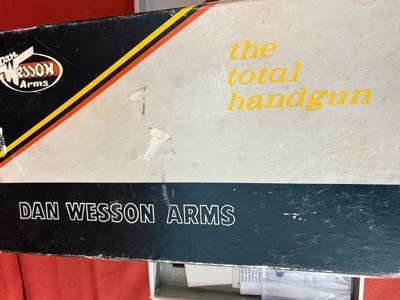 DAN WESSON MODEL 15 REVOLVER 357 MAGNUM WITH BOX - Image 21 of 21