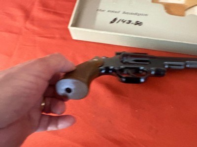 DAN WESSON MODEL 15 REVOLVER 357 MAGNUM WITH BOX - Image 15 of 21