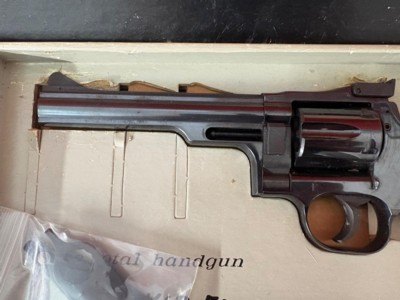 DAN WESSON MODEL 15 REVOLVER 357 MAGNUM WITH BOX - Image 4 of 21