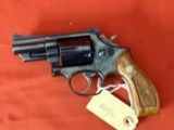 SMITH & WESSON MODEL 19-6 REVOLVER 357 MAGNUM 2 1/2 