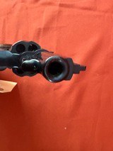 SMITH & WESSON MODEL 19-6 REVOLVER 357 MAGNUM 2 1/2 