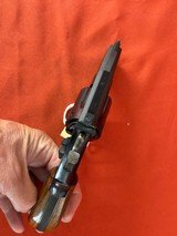 SMITH & WESSON MODEL 19-6 REVOLVER 357 MAGNUM 2 1/2 