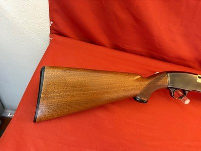 WINCHESTER MODEL 42 PUMP ACTION TAKEDOWN SHOTGUN 410 GA ~ MADE 1949 ~ - Image 5 of 15