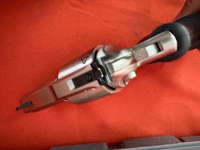 RUGER SUPER REDHAWK ALASKAN REVOLVER 2.5