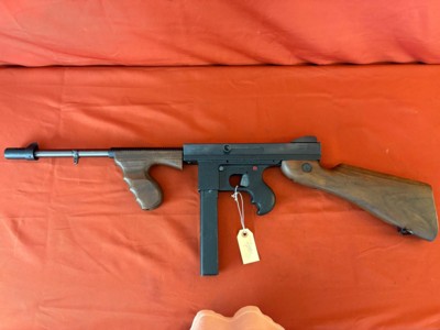 VOLUNTEER ENTERPRISE COMMANDO MARK lll TOMMY GUN 45 ACP SEMI AUTO RIFLE - Image 1 of 11