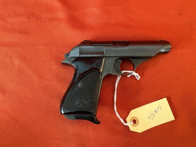 V. BERNARDELLI MODEL 60 SEMI AUTO PISTOL 32ACP - Image 1 of 8
