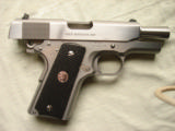Colt 45 acp, Officer's model MK IV Series 80 Stainless Steel - 3 of 5