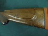 6129 Winchester Model 70 Super Grade 270 caliber 24 inch barrel NEW IN BOX pre 64 mauser claw extractor, AA+Fancy walnut, Leupold 3x9 scope, hard case - 4 of 13