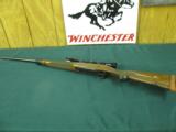 6129 Winchester Model 70 Super Grade 270 caliber 24 inch barrel NEW IN BOX pre 64 mauser claw extractor, AA+Fancy walnut, Leupold 3x9 scope, hard case - 3 of 13