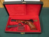 6192 Browning Medalist target pistol as new in case,4 weights, wrench. gold trigger, 2 magazines. 22 long rifle,Belgium mfg. dont miss this one - 2 of 11